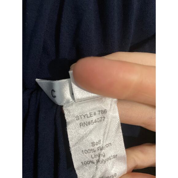 CAbi 5th Avenue draped tank top women’s size M navy blue basic classic - Picture 5 of 6